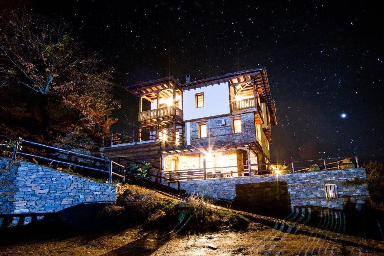 Панорама Хаус Лещен И Еко Къщи Дървена И Землянка Exteriér fotografie